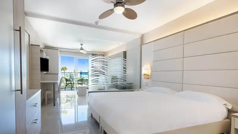 10-Hotel-Bull-Dorado-Beach-hotelkamer