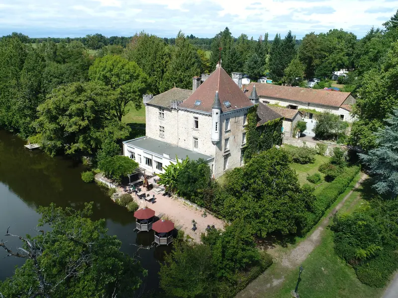 3-Camping-Chateau-le-Verdoyer