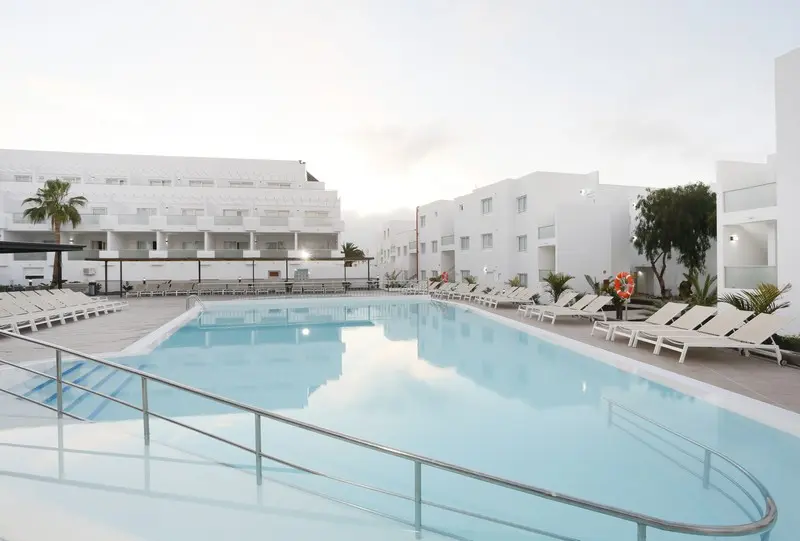 3-Hotel-Aequora-Lanzarote-Suites-Hotel