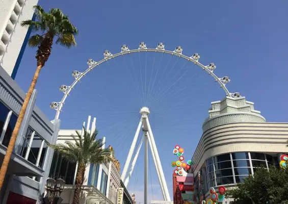 Las-Vegas-LINQ