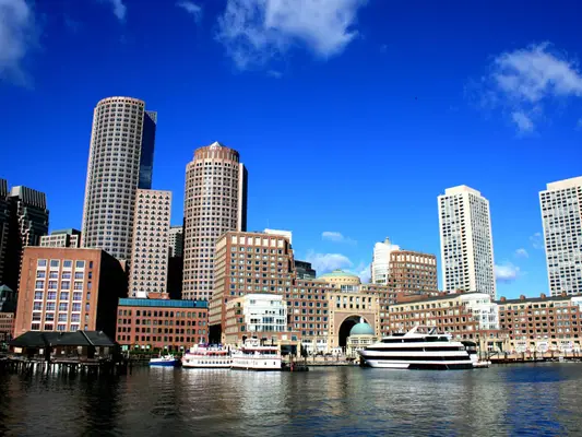 Boston-Skyline-vanaf-het-water